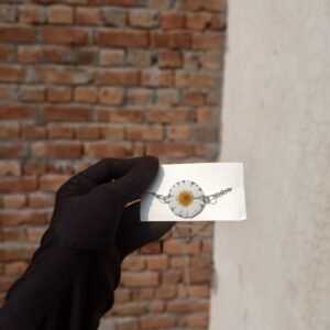 Handmade Resin Daisy Bracelet